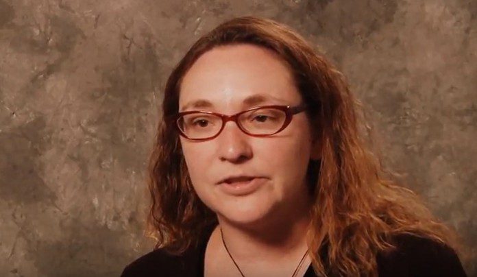 Pros and Cons of the Right to Bear Arms Pros and Cons of the Right to Bear Arms